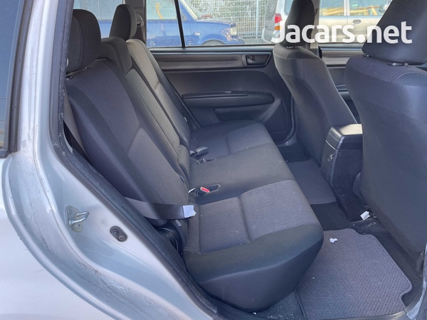 Toyota Fielder 1,5L 2017-6