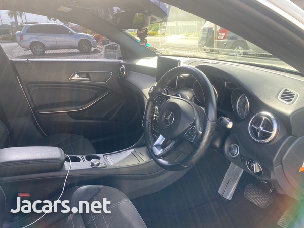 Mercedes-Benz CLA-Class 1,8L 2015-2