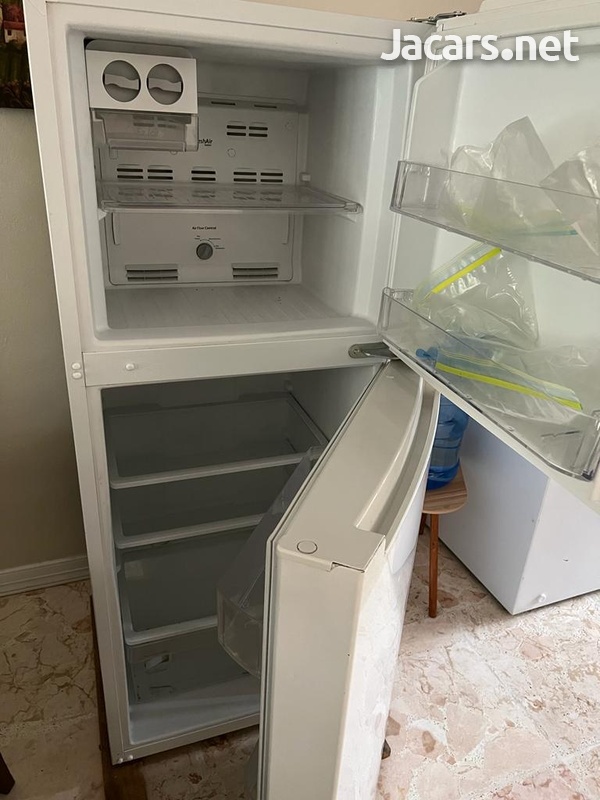 Whirlpool 11CFT 2 door White Fridge-3
