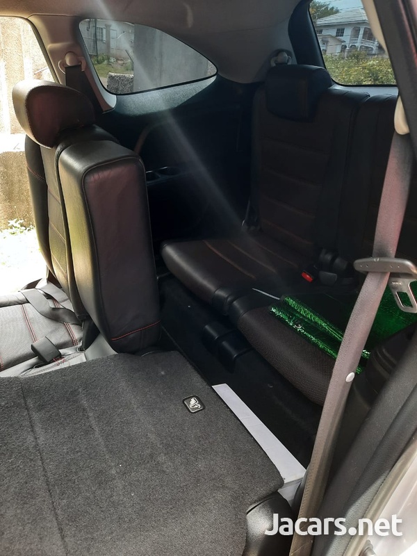 Honda Stream 1,8L 2014-3