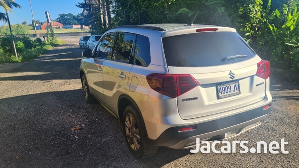 Suzuki Vitara 1,5L 2020-8
