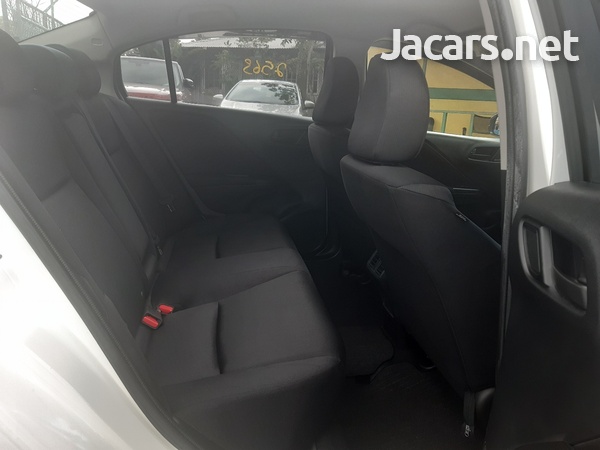Honda Grace 1,5L 2016-7