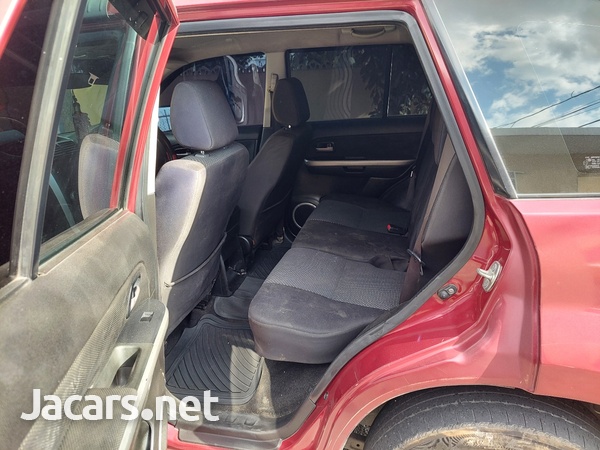 Suzuki Vitara 2,0L 2007-7