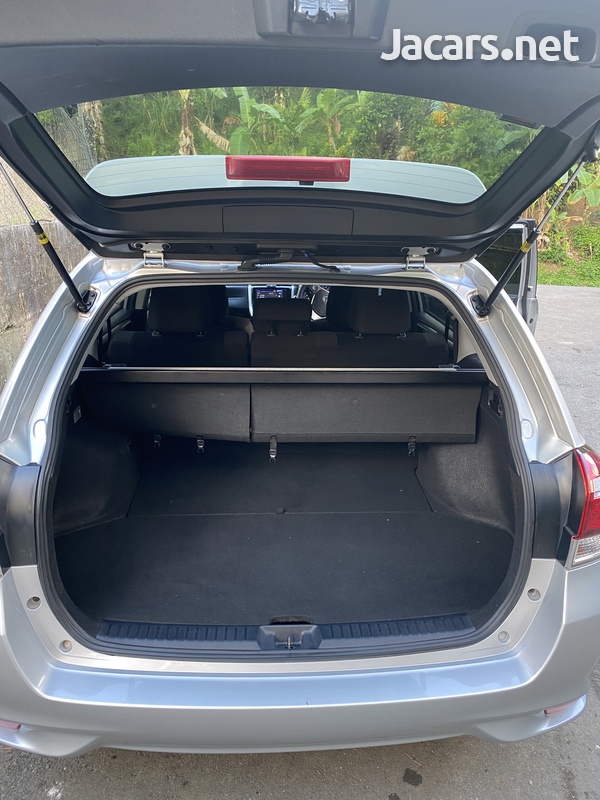 Toyota Fielder 1,5L 2016-1