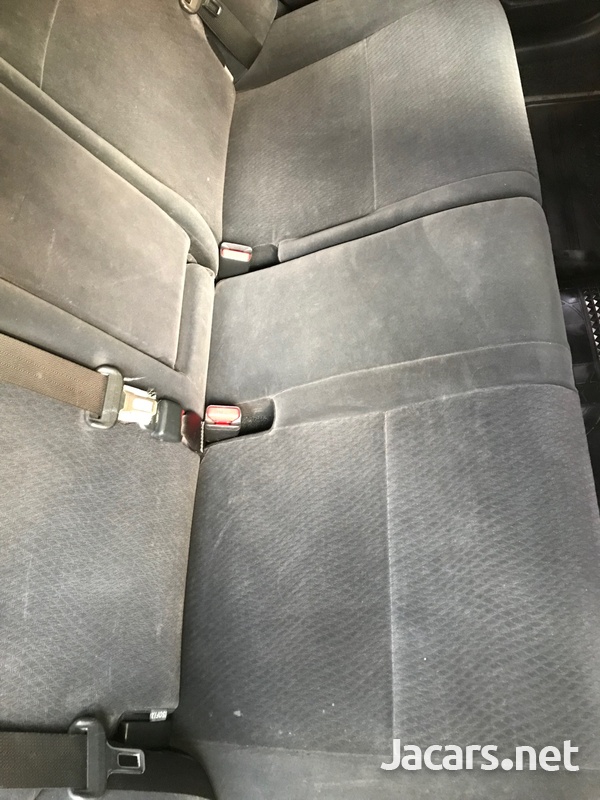 Toyota Allion 2,0L 2012-4