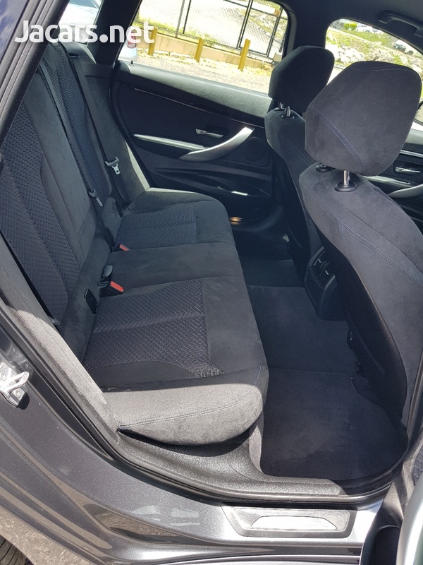BMW 3-Series 2,0L 2014-11