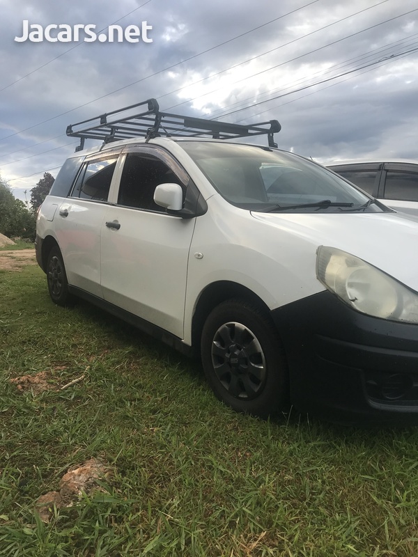Nissan AD Wagon 1,2L 2013-1