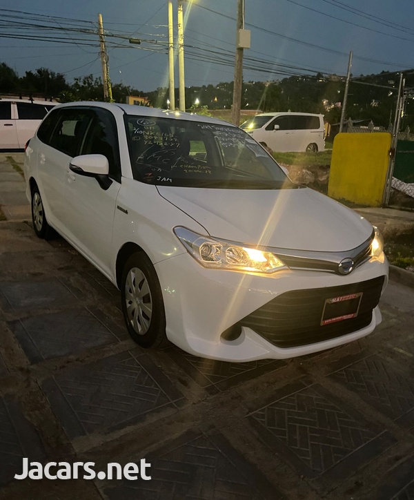 Toyota Fielder 1,5L 2017-2