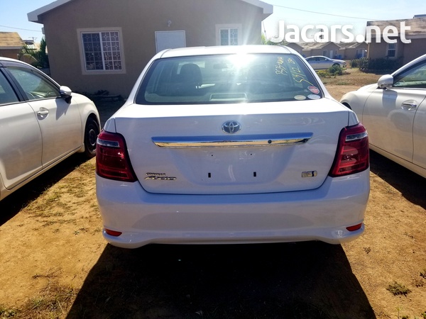 Toyota Axio 1,5L 2016-5