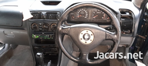 Mitsubishi Lancer 2,4L 2003-7