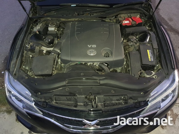 Toyota Mark X 2,5L 2016-4