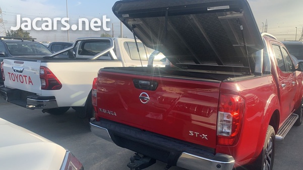 Nissan Navara 2,3L 2019-9