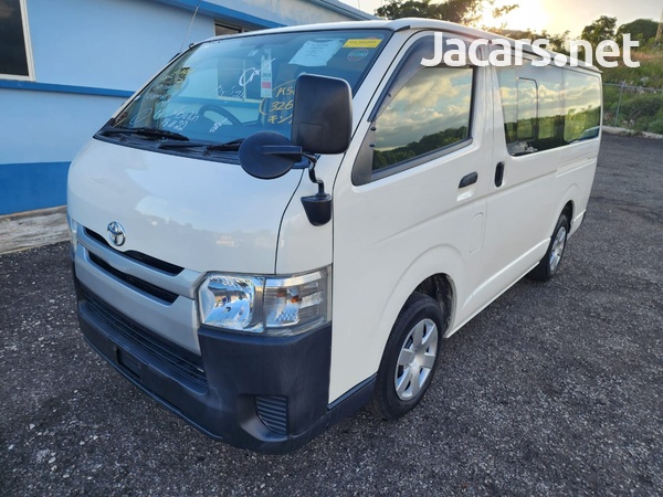 Toyota Hiace 2,0L 2016-3