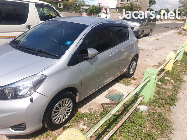Toyota Vitz 1,3L 2014-2
