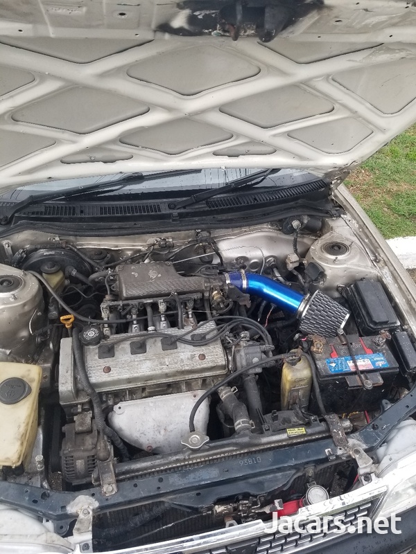 Toyota Corolla 1,5L 1995-7