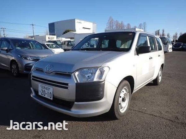 Toyota Probox 1,5L 2016-14