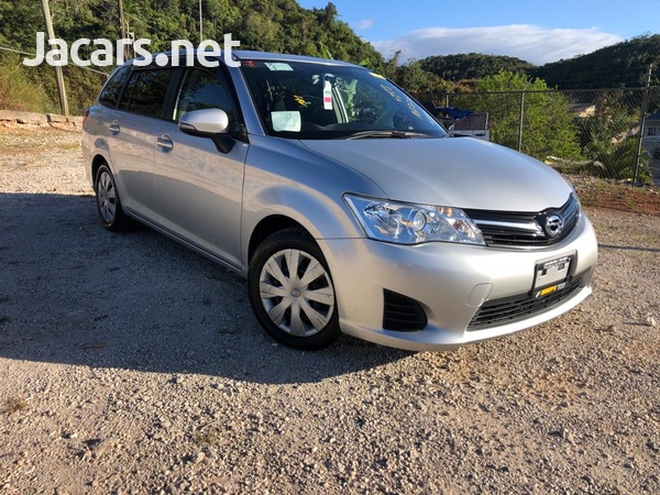 Toyota Fielder 1,8L 2012-1