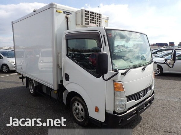 Nissan Atlas Freezer Truck 2016-11