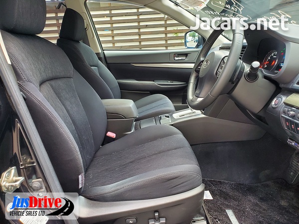 Subaru Legacy 2,4L 2012-7