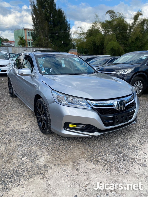Honda Accord 2,0L 2015-3