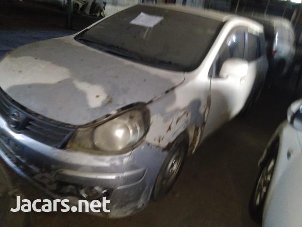 Nissan AD Wagon 1,5L 2013-2