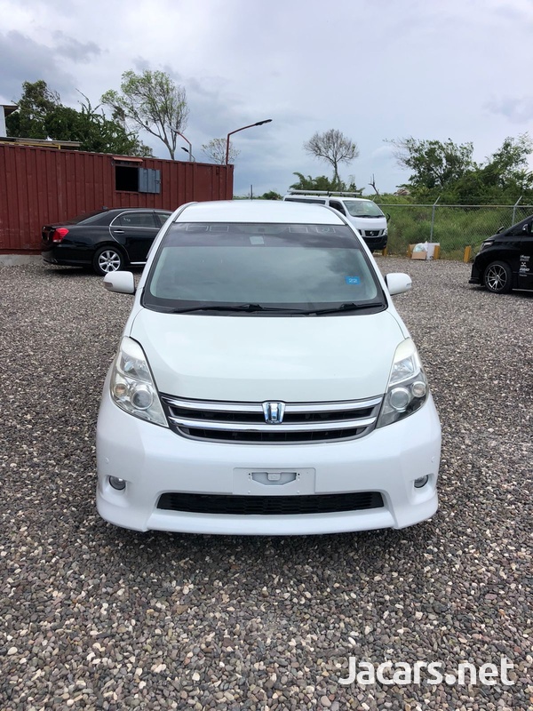 Toyota Isis 1,8L 2011-2