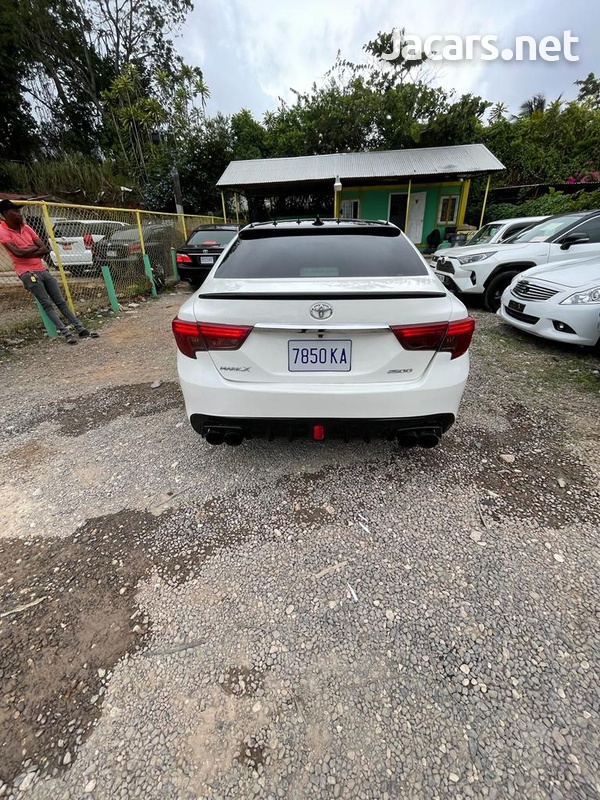 Toyota Mark X 2,5L 2013-5