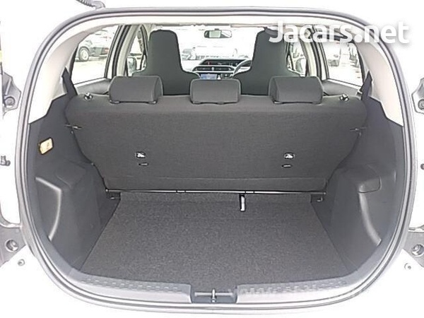 Toyota Aqua 1,5L 2017-5