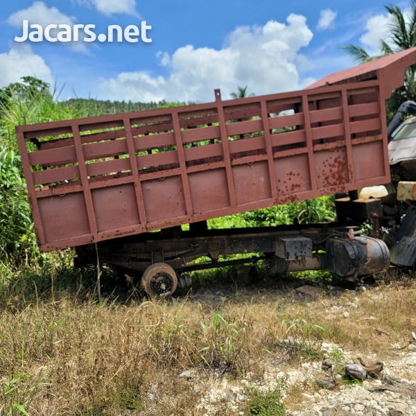 Ford Cargo and ERF scrapping-2