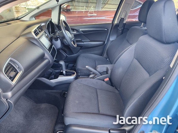 Honda Fit 1,3L 2017-13