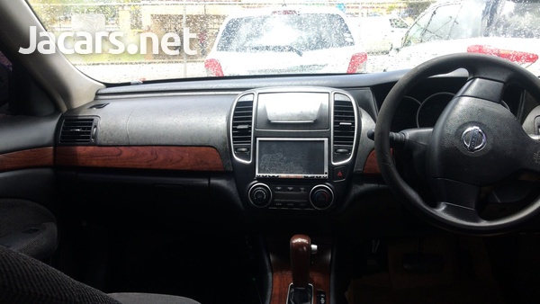 Nissan Bluebird 1,5L 2010-8