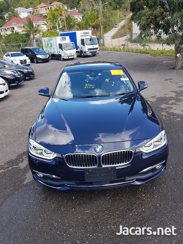 BMW 3-Series 2,0L 2016-12