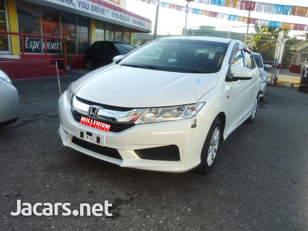 Honda Grace 1,5L 2017-4