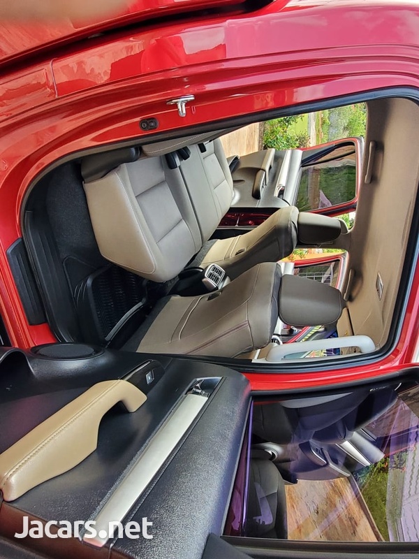 2018 Toyota Hilux Revolution-11