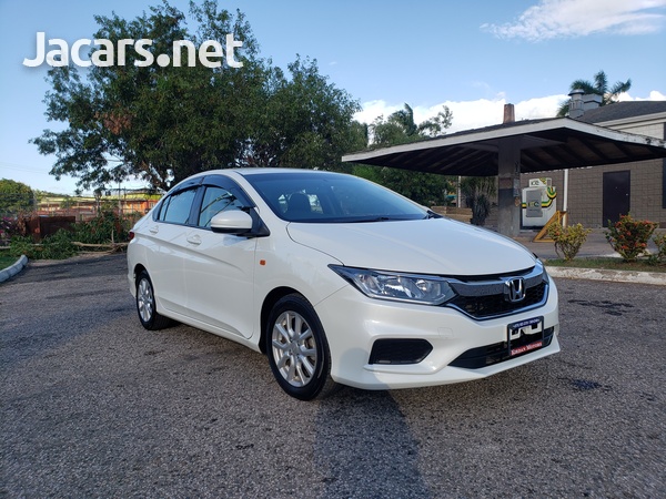 Honda Grace 1,5L 2017-10