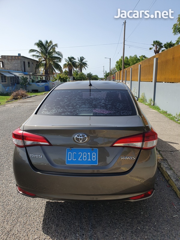 Toyota Yaris 1,3L 2019-4