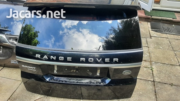 LAND ROVER RANGE ROVER SCRAPPING FOR PARTS-2