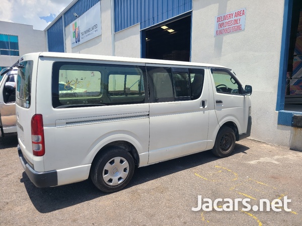 Toyota Hiace 2,0L 2012-2