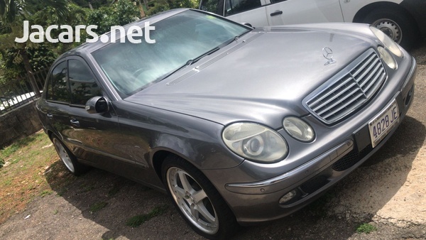 Mercedes-Benz E-Class 2,6L 2005-3