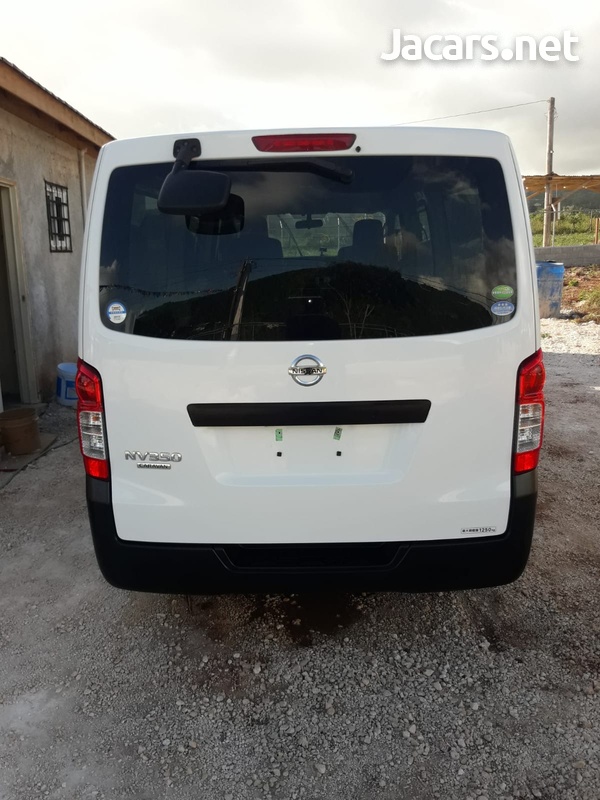 Nissan Caravan 2,5L 2016-2
