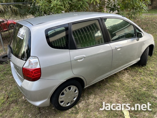 Honda Fit 1,3L 2007-4