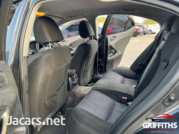 Lexus IS 2,5L 2008-10