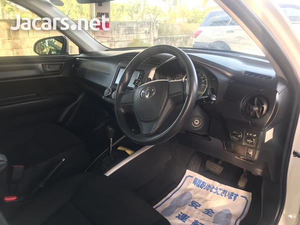 Toyota Fielder 1,5L 2017-6