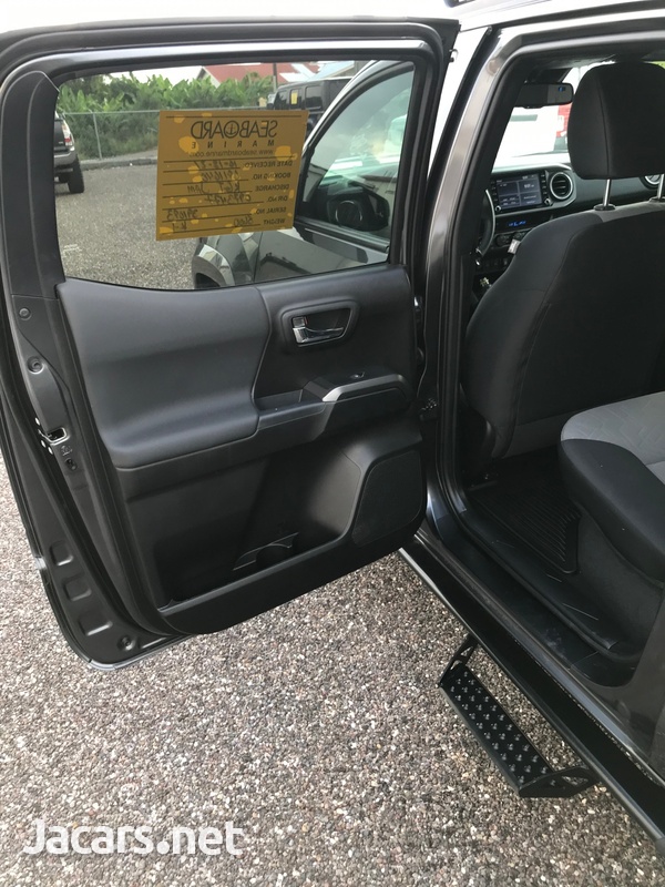 Toyota Tacoma 3,7L 2021-12