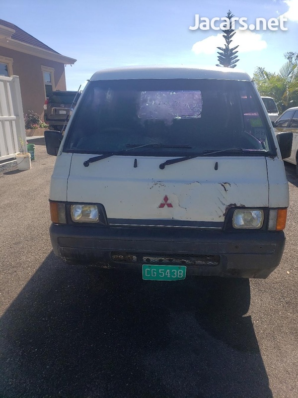 07 Mitsubishi l300-3