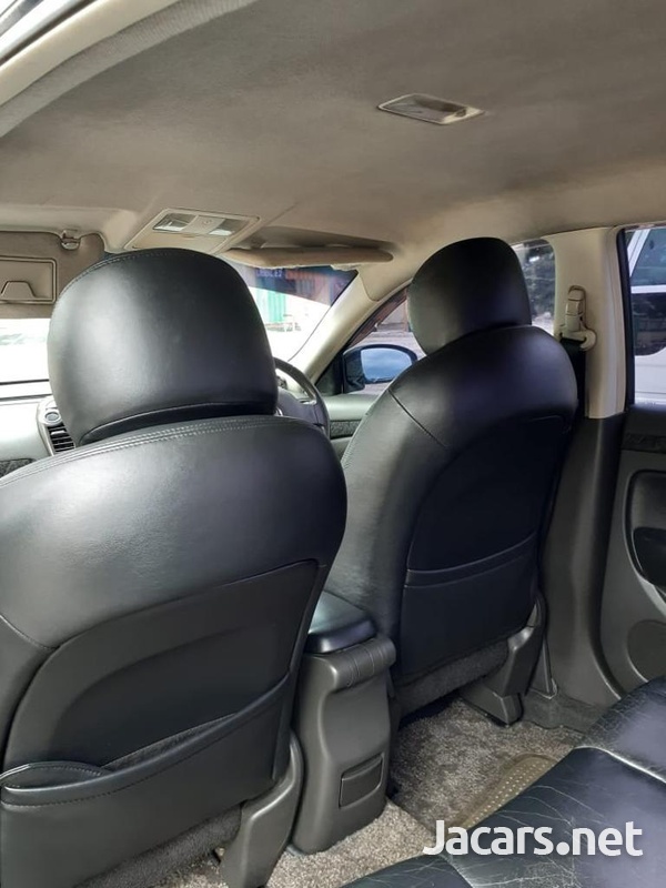 Nissan Bluebird 2,0L 2008-3