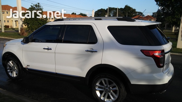 Ford Explorer 3,5L 2013-1