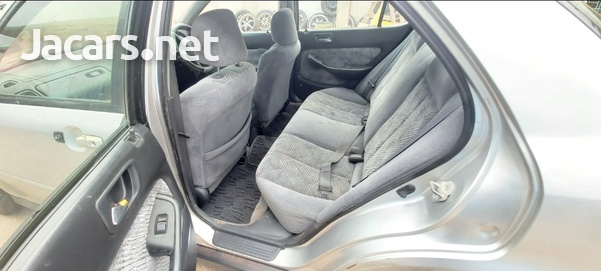 Honda Accord 1,8L 2001-3