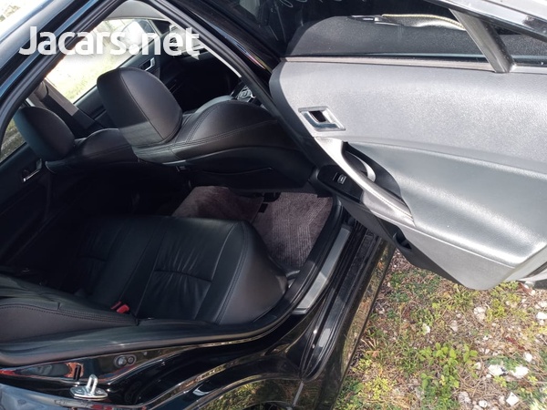 Toyota Mark X 2,5L 2016-9