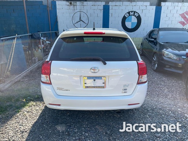 Toyota Fielder 1,8L 2013-3